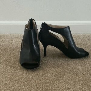 Nine West- Elegant Black Women's Open-Toe Black Leather Bootie Heels Size 6.5